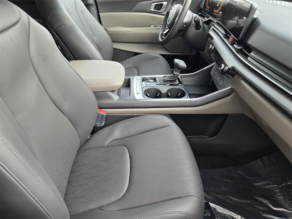 2026 Kia Carnival EX - 9