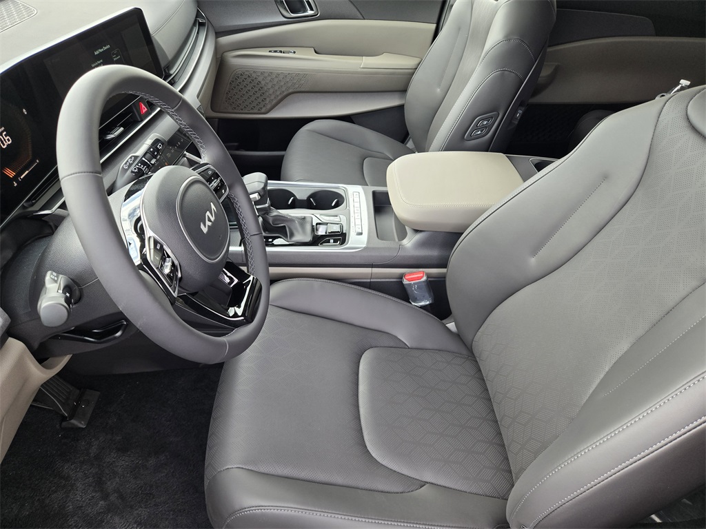 2026 Kia Carnival EX - 8