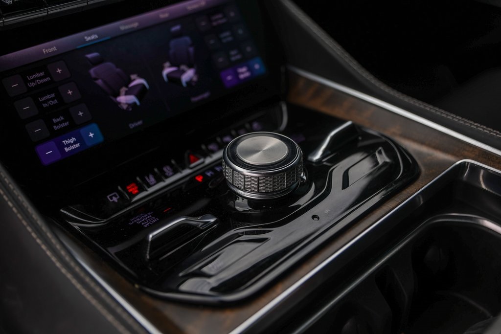 Used Car 2022 Jeep Grand Wagoneer  Series Ii For Sale Under $60,000 In Austin, Texas