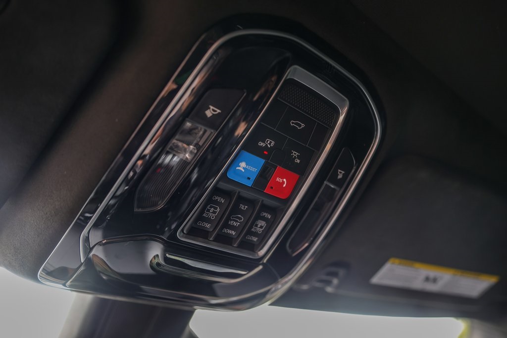 Used Car 2022 Jeep Grand Wagoneer  Series Ii For Sale Under $60,000 In Austin, Texas