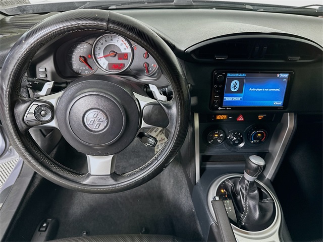 2017 Toyota GR86 Base photo 11