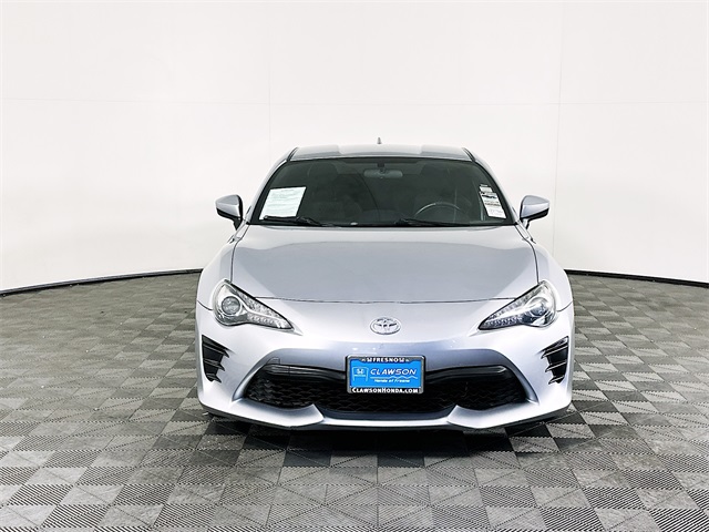 2017 Toyota GR86 Base photo 2
