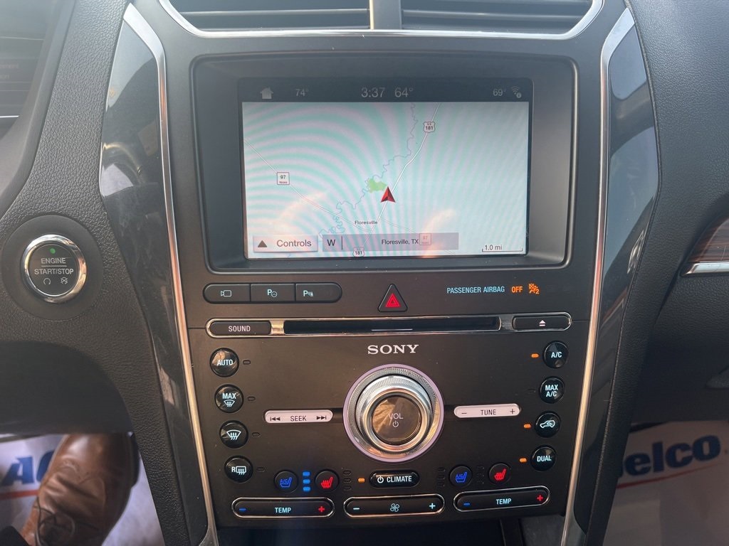 Used Car 2018 Ford Explorer  Limited For Sale Under $20,000 In Floresville, Texas