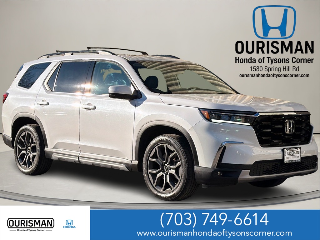 2024 Honda Pilot Touring AWD