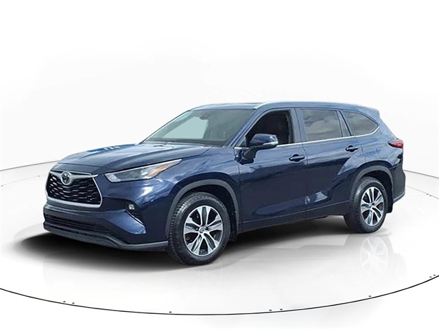 2023 Toyota Highlander XLE AWD