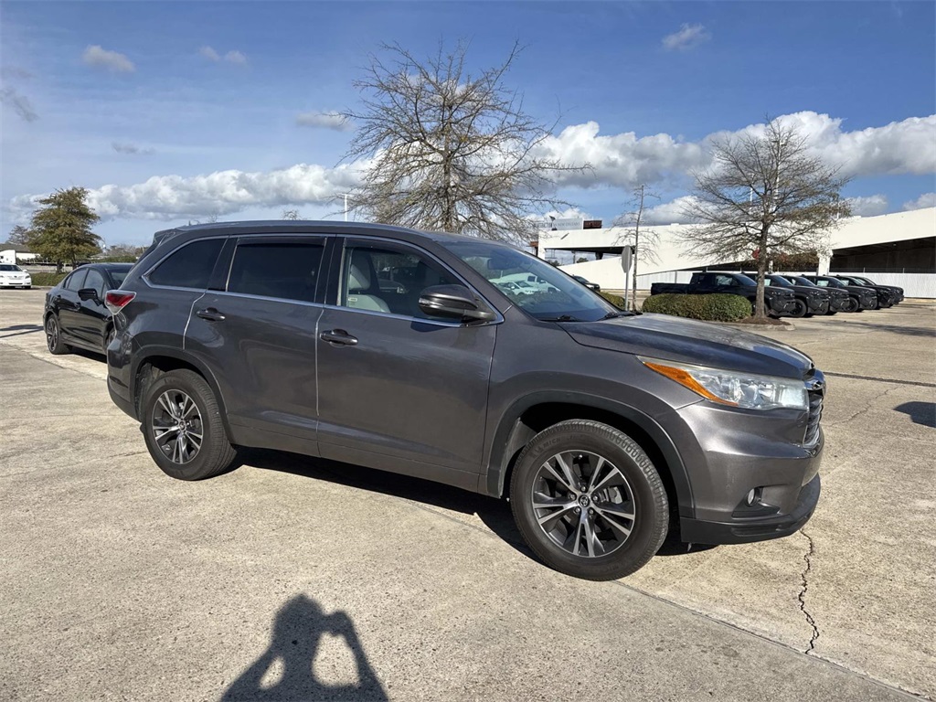 2016 Toyota Highlander XLE