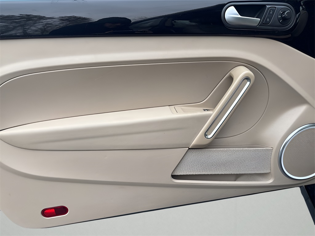 2014 Volkswagen Beetle