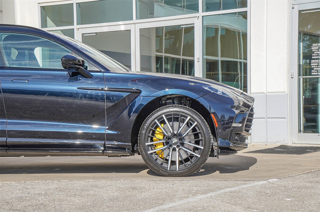 Used Car 2024 Aston Martin Dbx  707 For Sale Under $180,000 In Austin, Texas