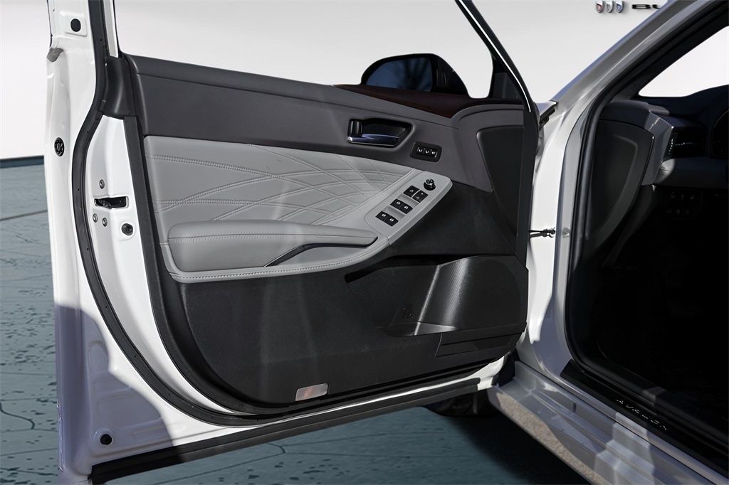 Used Car 2020 Toyota Avalon  Limited For Sale Under $35,000 In Austin, Texas