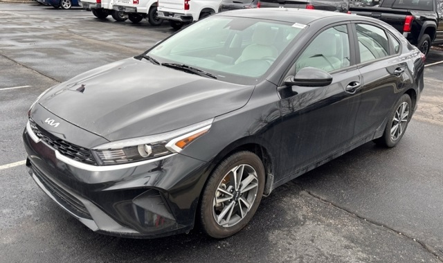 2023 Kia Forte LXS FWD