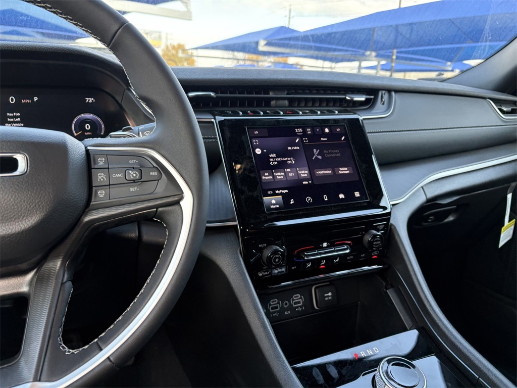 New Car 2025 Jeep Grand Cherokee  Laredo For Sale Under $35,000 In San Marcos, Texas