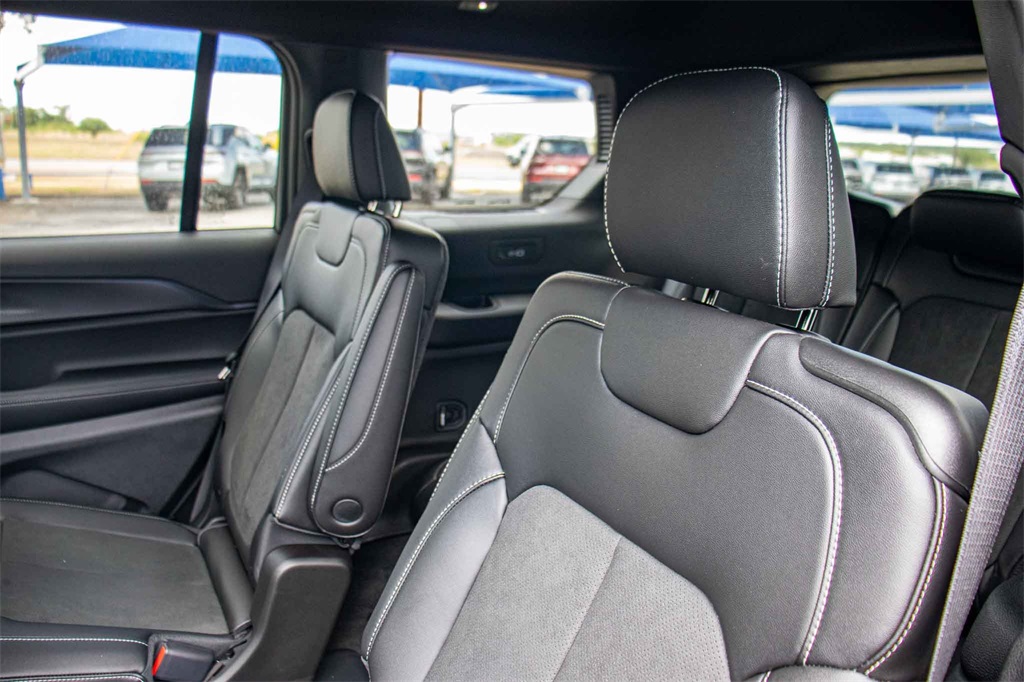New Car 2025 Jeep Grand Cherokee L  Altitude X For Sale Under $50,000 In San Marcos, Texas