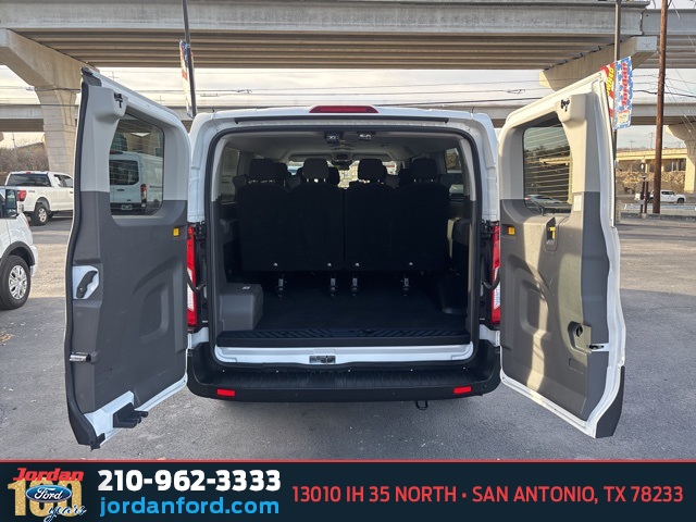 Used Car 2024 Ford Transit-350  Xlt For Sale Under $40,000 In San Antonio, Texas