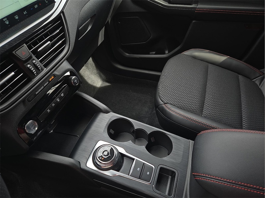 New 2025 Ford Escape For Sale in Farmington, AR