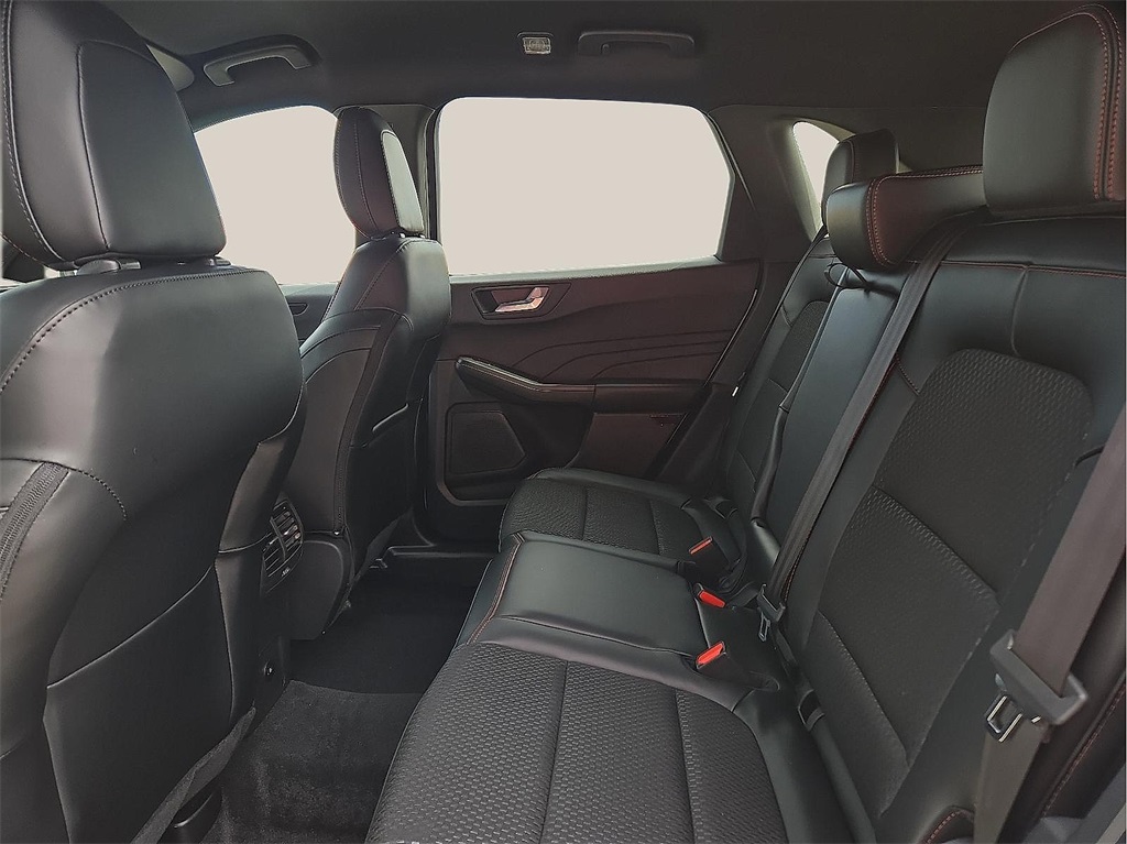 New 2025 Ford Escape For Sale in Farmington, AR