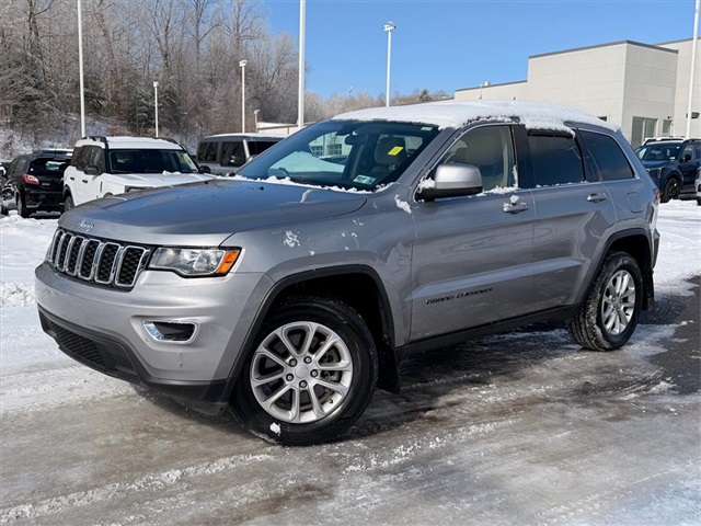 2021 Jeep Grand Cherokee Laredo E 4WD