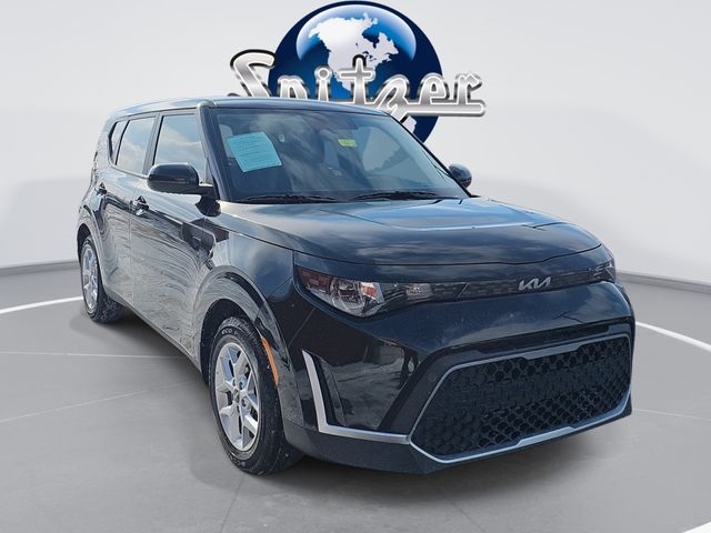 2025 Kia Soul LX FWD