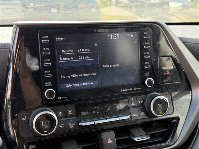 2022 Toyota Highlander XLE  at Tom Peacock Cadillac