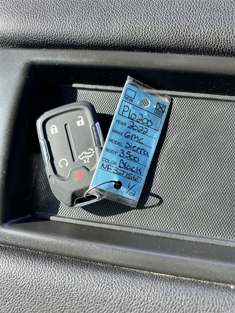 2022 GMC Sierra 3500HD SLT Crew Cab 4WD