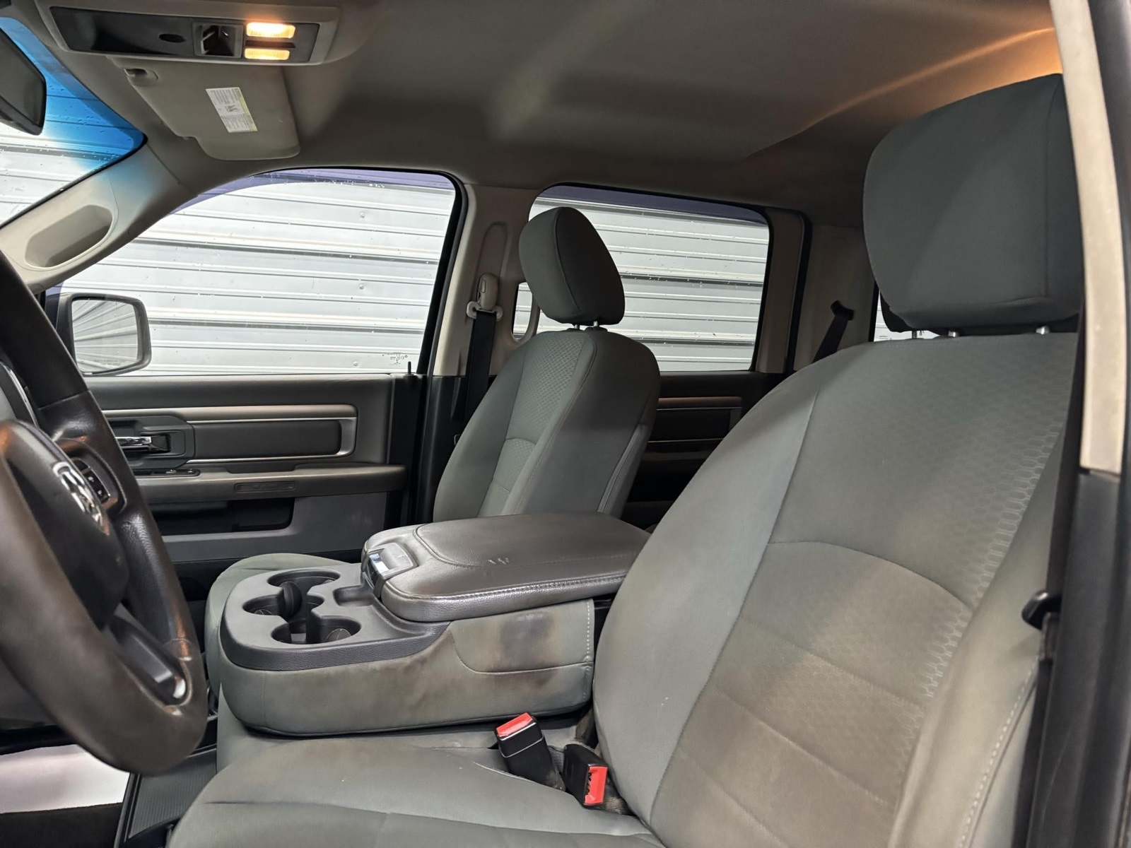 2016 Chevrolet Silverado 1500 LT photo 19