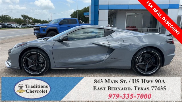 2025 Chevrolet Corvette E-Ray - 4