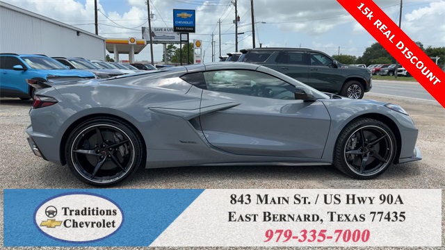 2025 Chevrolet Corvette E-Ray - 8