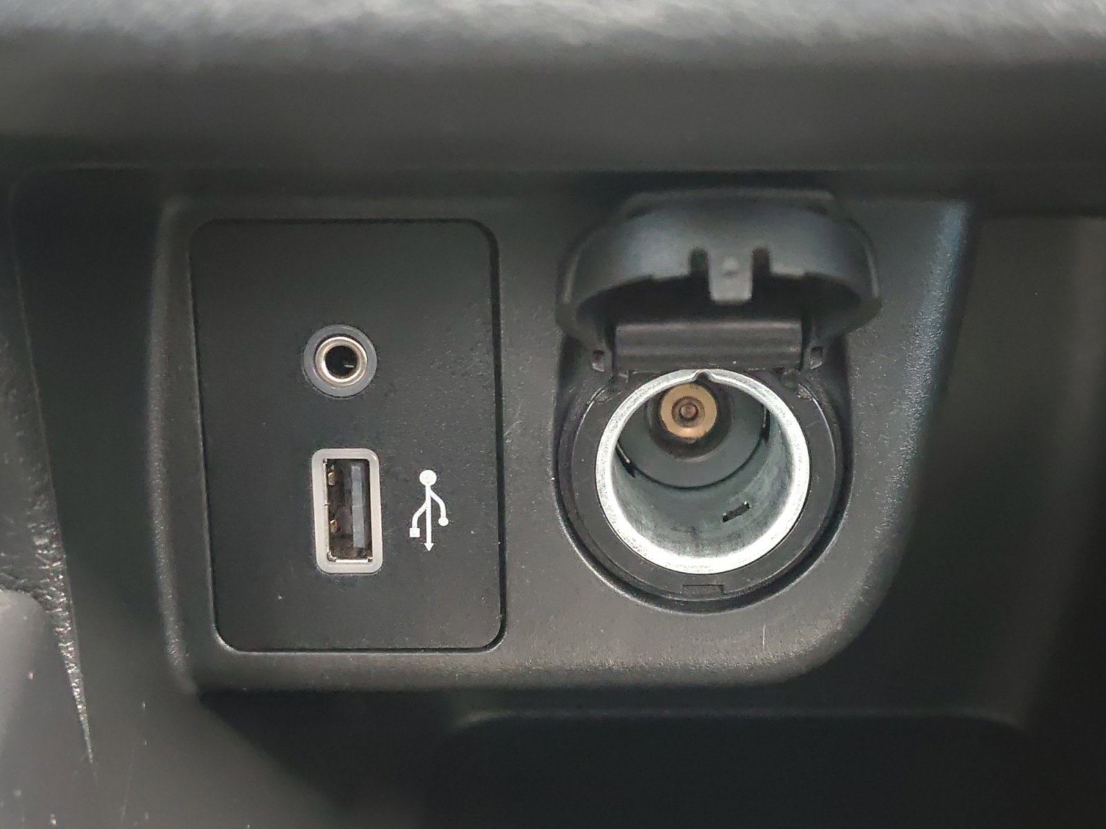 Used Car 2022 Nissan Versa  1.6 Sv For Sale Under $20,000 In San Antonio, Texas