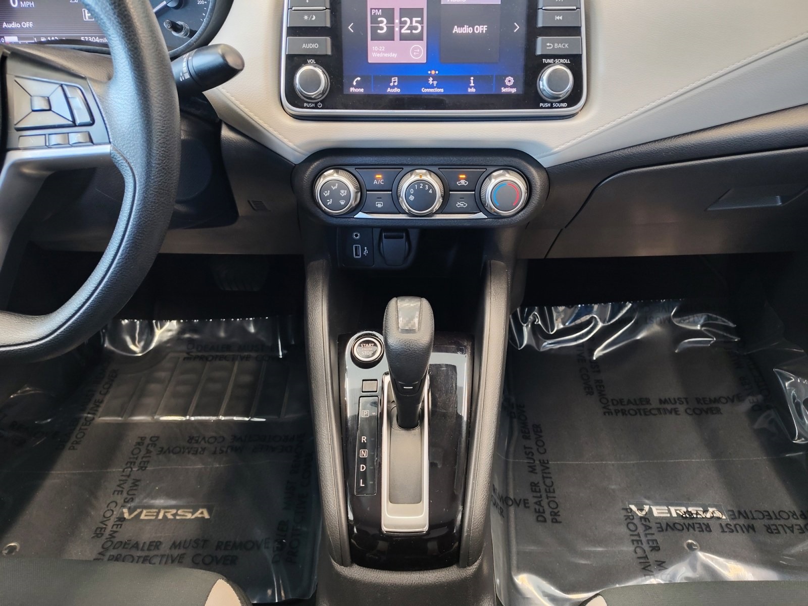 Used Car 2022 Nissan Versa  1.6 Sv For Sale Under $20,000 In San Antonio, Texas