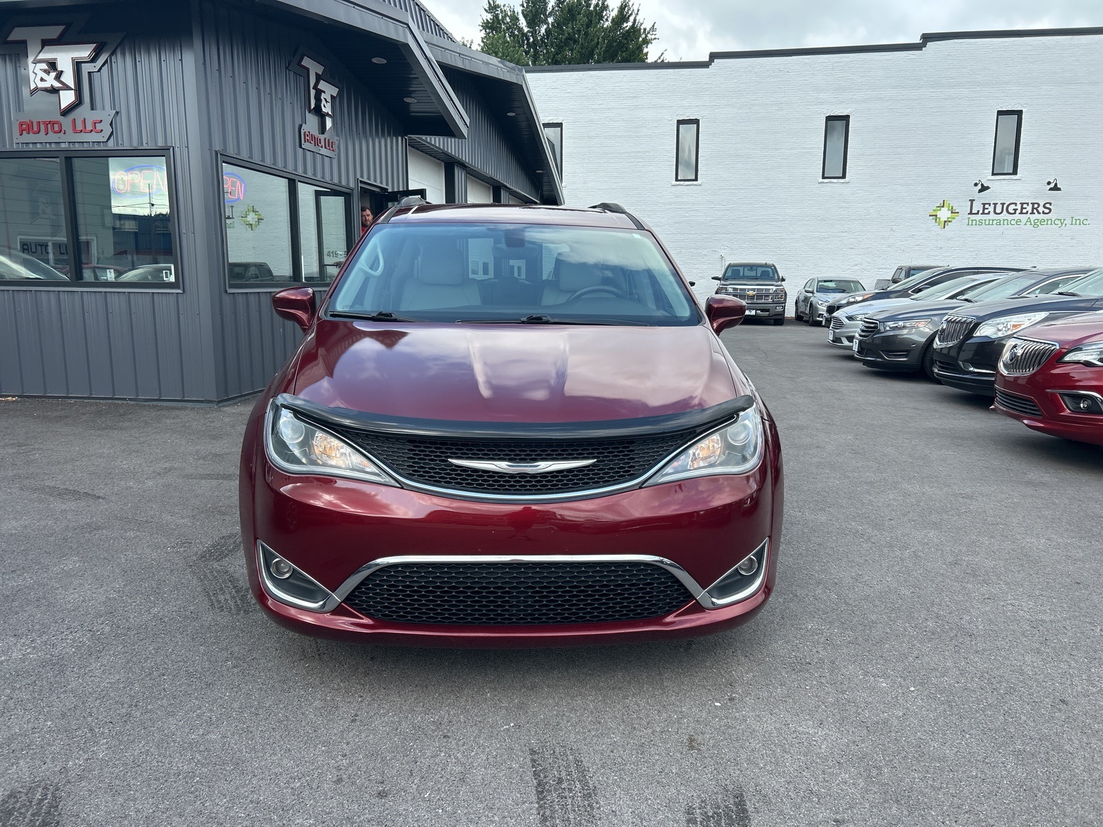 2017 Chrysler Pacifica Touring L photo 8