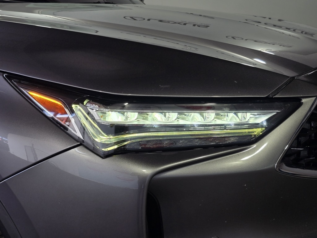 Thumbnail: 2023 Acura MDX - 5