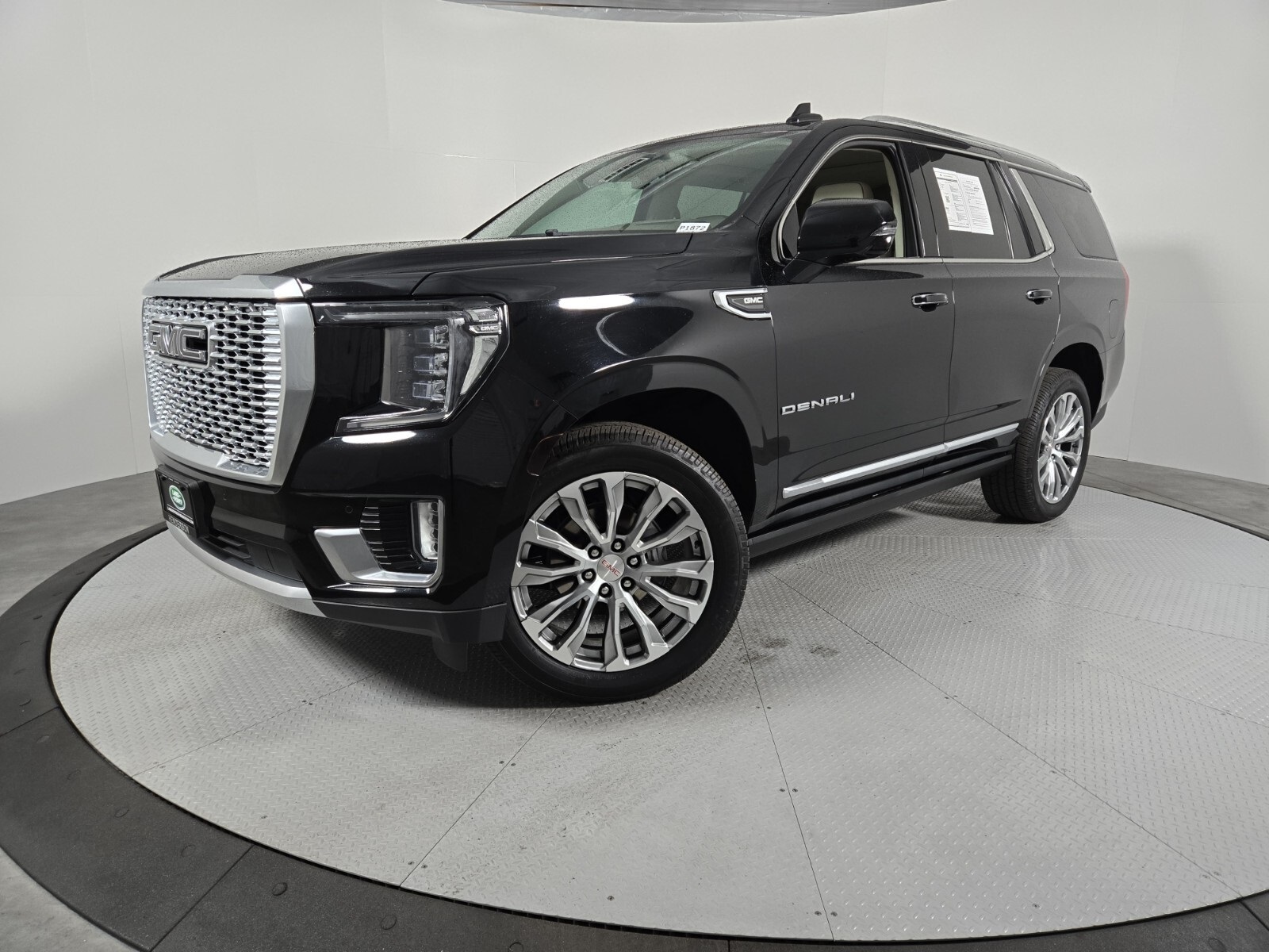 2022 GMC Yukon Denali 4WD
