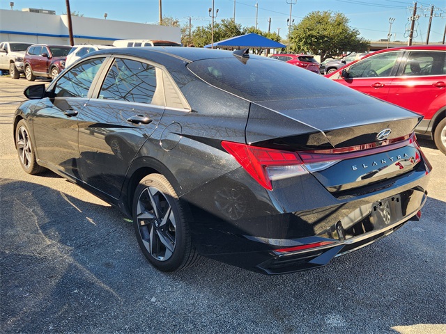 2021 Hyundai Elantra Limited Black at Martin Chrysler Dodge Jeep Ram