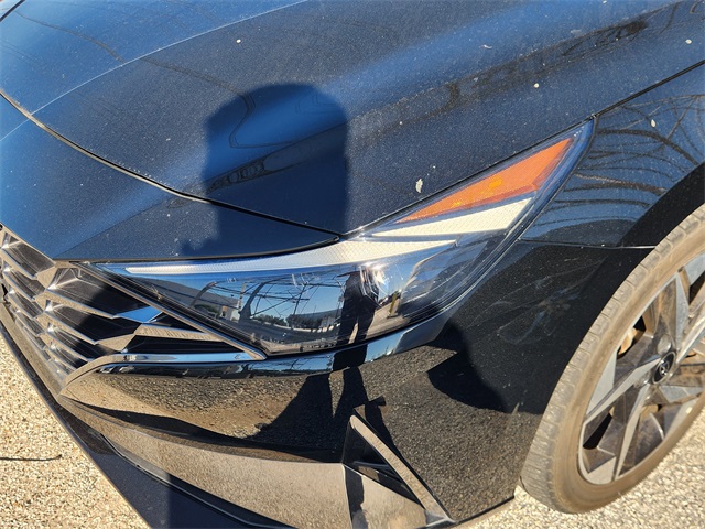 2021 Hyundai Elantra Limited Black at Martin Chrysler Dodge Jeep Ram