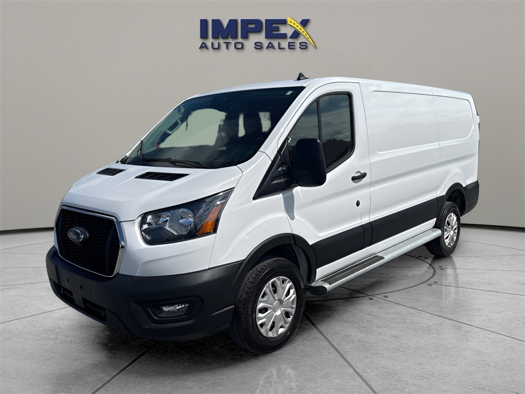 2024 Ford Transit-250 Base's photo