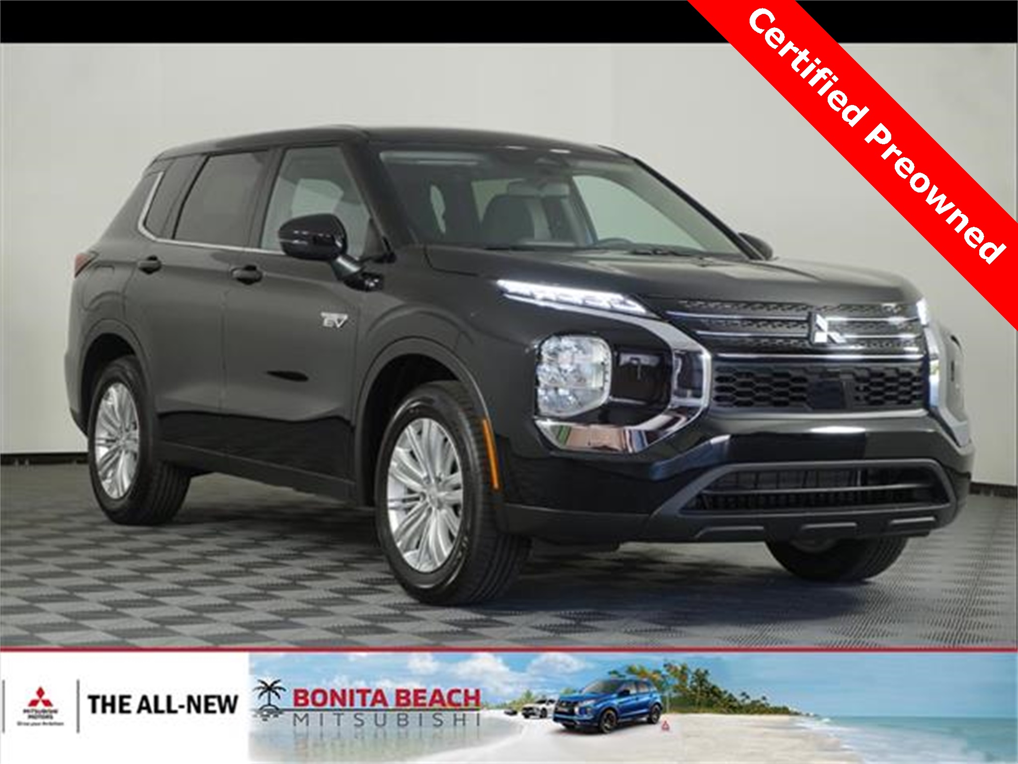 2024 Mitsubishi Outlander Plug-in Hybrid ES's photo