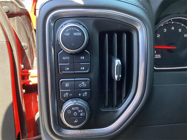 Used Car 2022 Chevrolet Silverado 1500 Ltd  Lt Trail Boss For Sale Under $35,000 In San Antonio, Texas