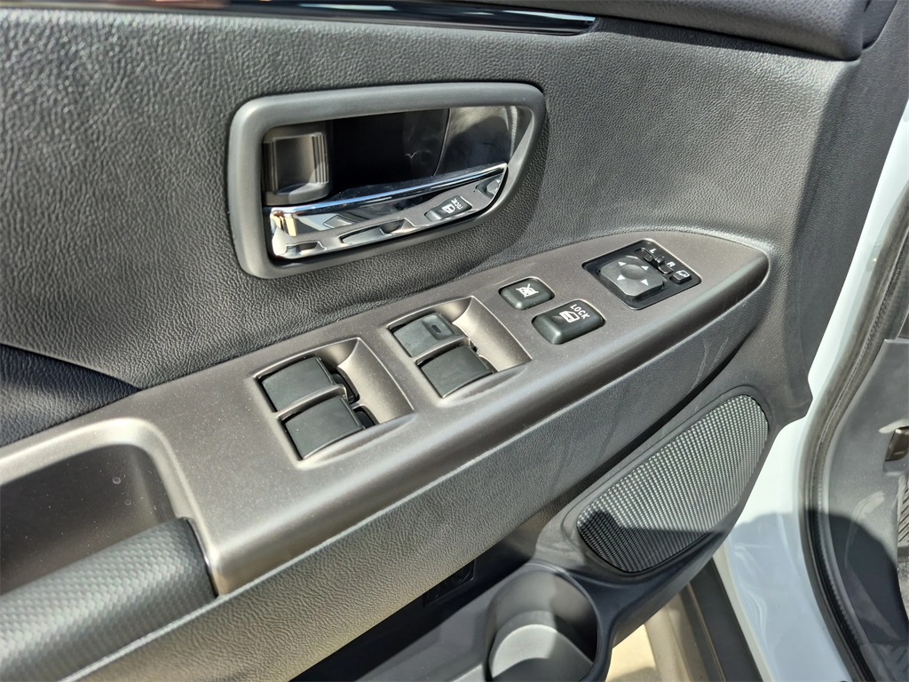 2025 Mitsubishi Outlander Sport SEL White at North Houston Mitsubishi