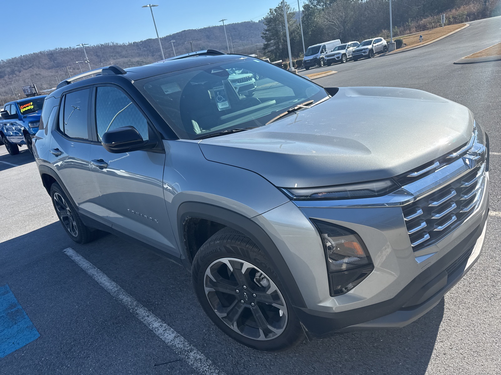 2025 Chevrolet Equinox LT FWD