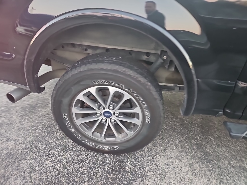 Used Car 2020 Ford F-150  Xlt For Sale Under $25,000 In San Marcos, Texas