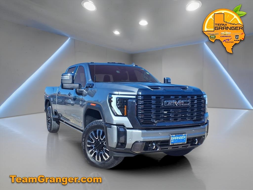2024 GMC Sierra 2500HD Denali Ultimate's photo