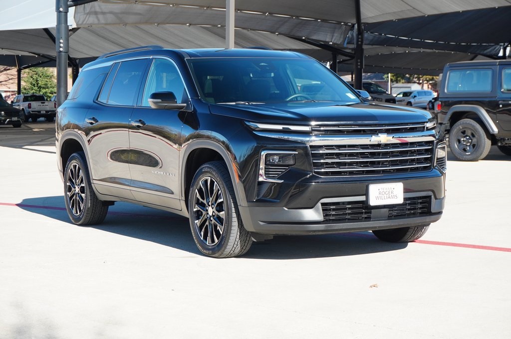 Used Car 2025 Chevrolet Traverse  Lt For Sale Under $40,000 In Weatherford, Texas
