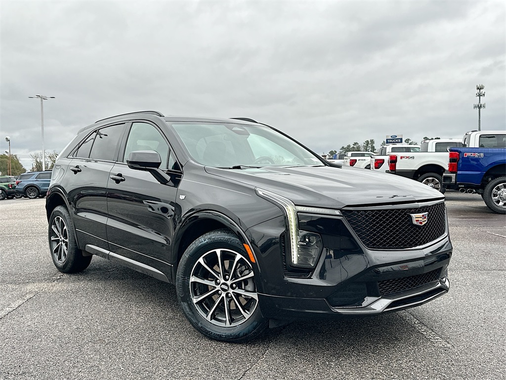 2024 Cadillac XT4 Sport