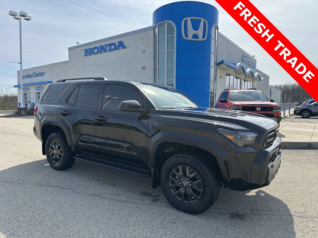 2025 Toyota 4Runner SR5 4WD