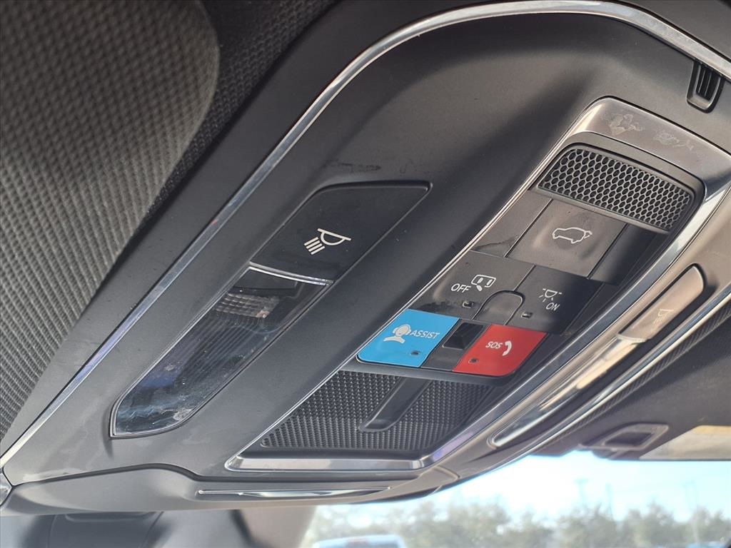 2023 Jeep Grand Cherokee L Altitude - 10