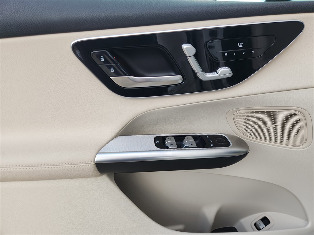 2025 Mercedes-Benz GLC GLC 300 White at River Oaks CDJR