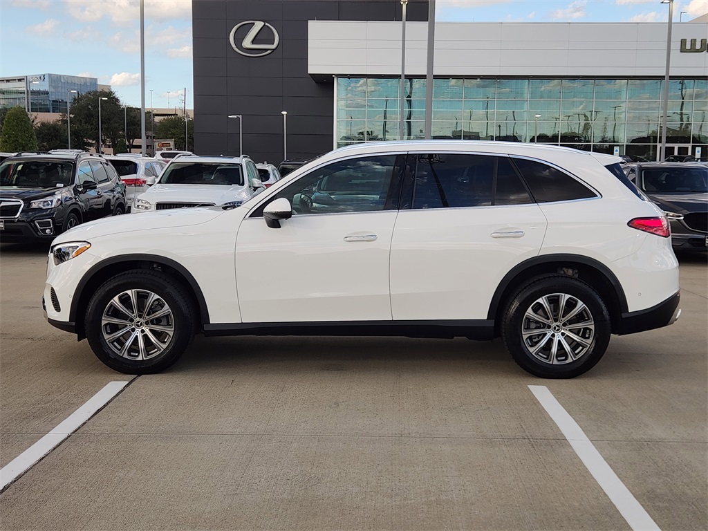 2025 Mercedes-Benz GLC GLC 300 White at River Oaks CDJR
