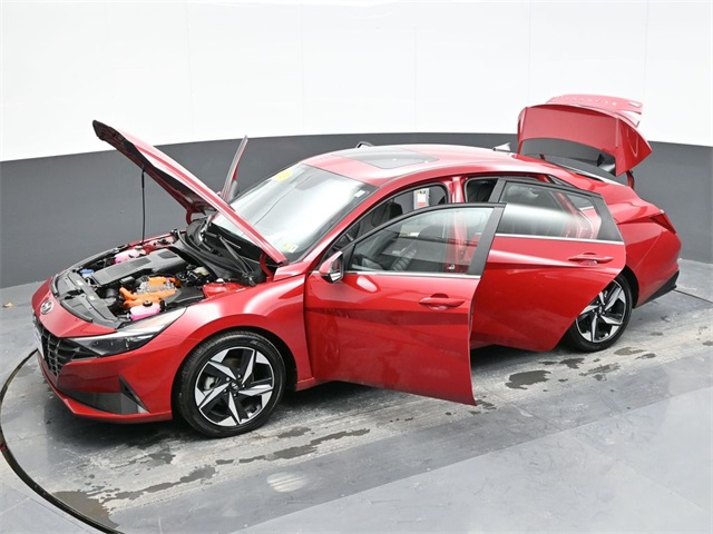 Used 2023 Hyundai Elantra Hybrid For Sale in South Charleston, WV
