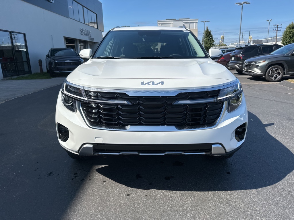 2026 Kia Seltos S photo 2