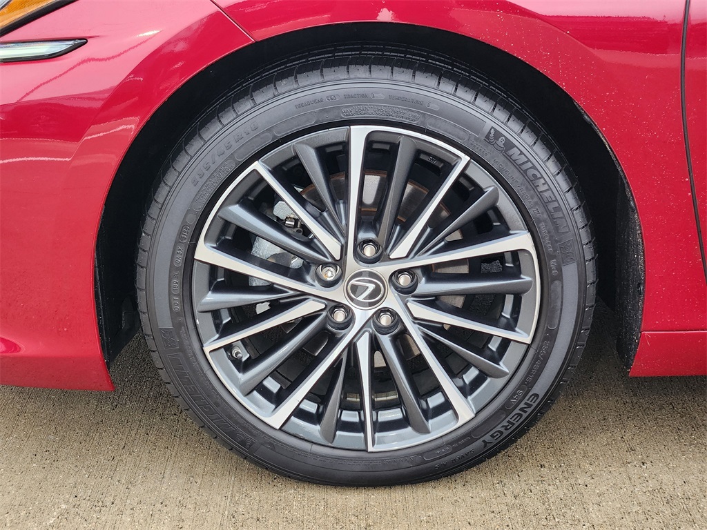 2025 Lexus ES 350 - 9