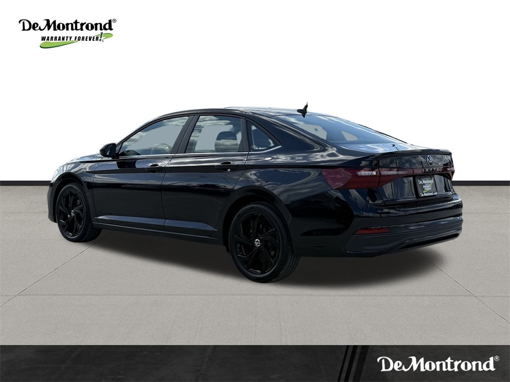 2025 Volkswagen Jetta 1.5T SE - 6